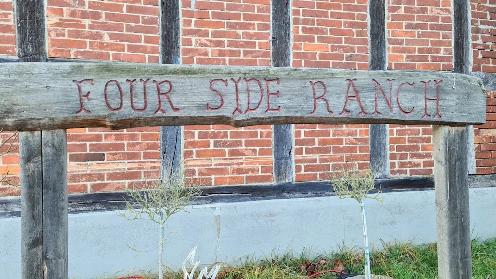 Four-Side-Ranch - Foto 1