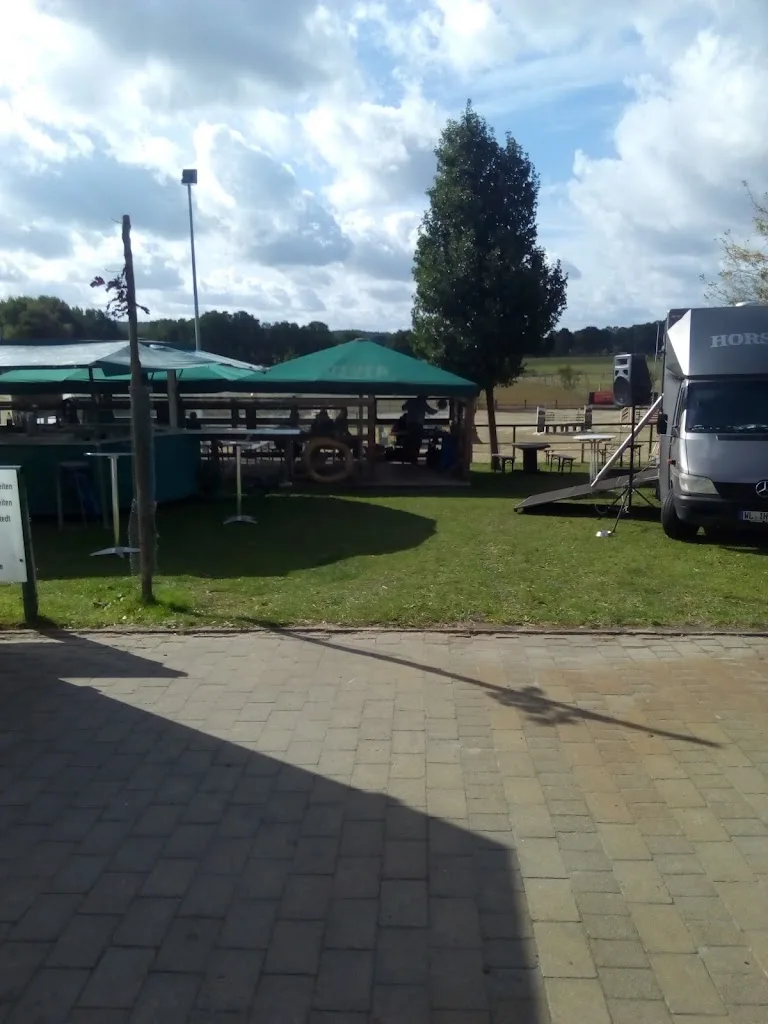 Reitanlage Ohehof - Foto 1