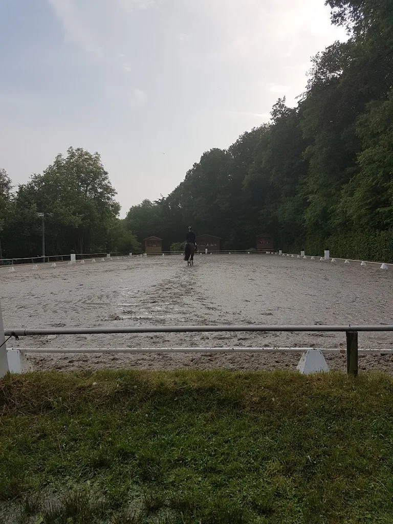 Reithalle Geisbüschhof - photo 1