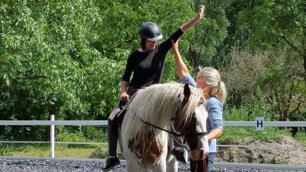 Therapiehof Rollingranch - Reittherapie - Foto 1
