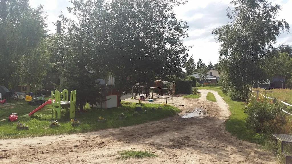 Sabrinas Reiterhof - Foto 2