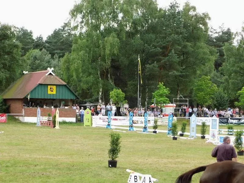 Reitanlage Alte Eichen - Foto 1