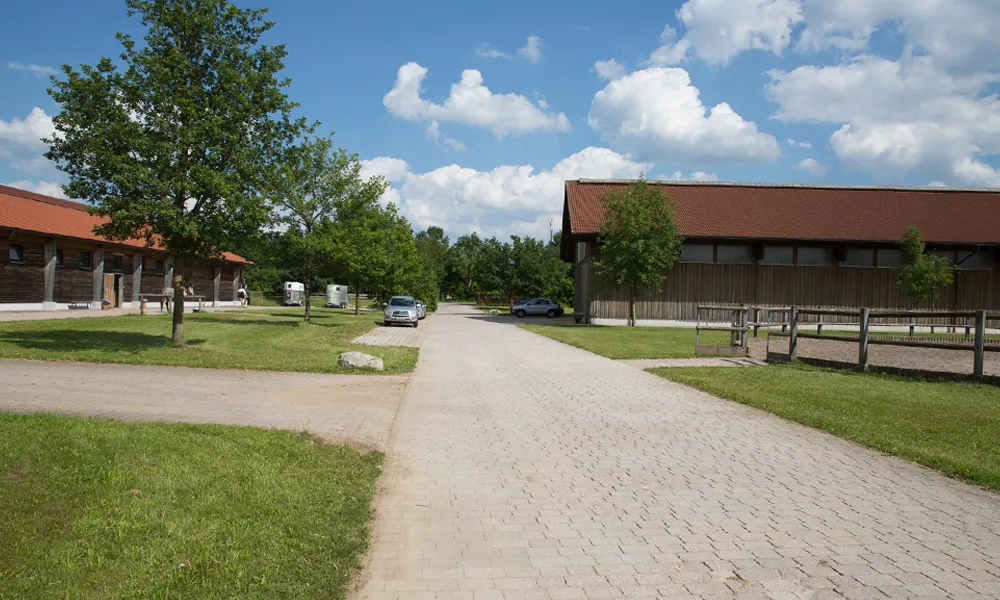 Reitsportanlage Hohenbrunn - Foto 2