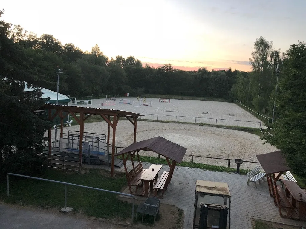 Reitanlage Buocher Höhe - Foto 2