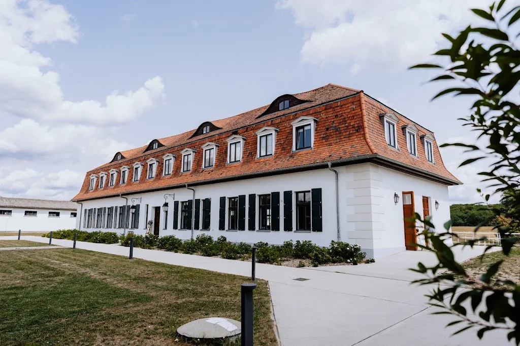 Gut Sarnow - Event- und Hochzeitslocation, Tagungshotel und Restaurant - photo 2