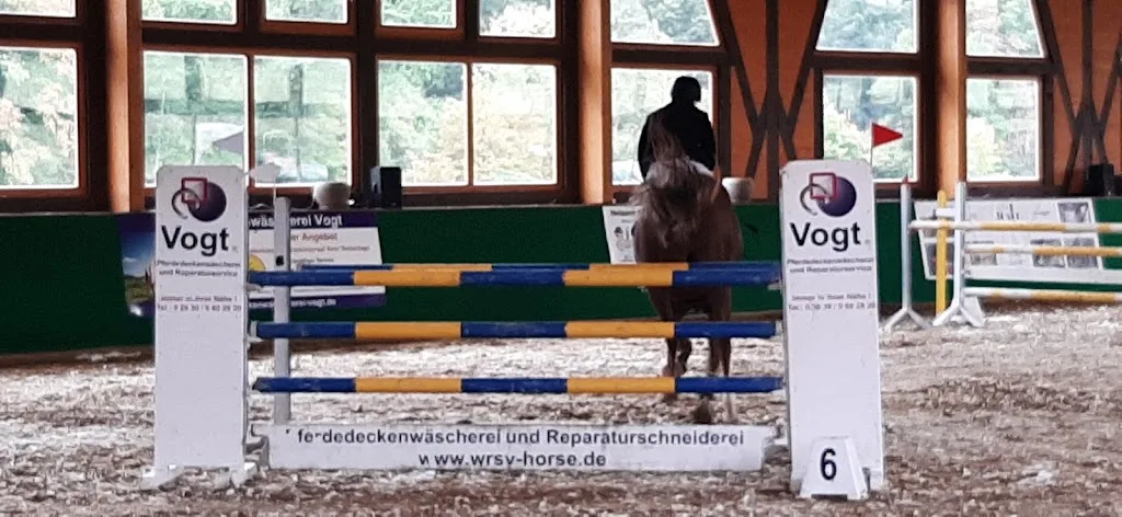 Pferdesportzentrum Sonnenhof - Foto 1