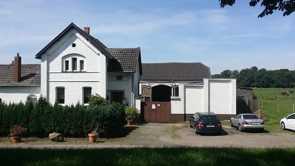 Reitstall Schürmann - Foto 1