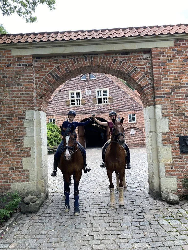Gestüt Haus Giesking KG - Foto 1