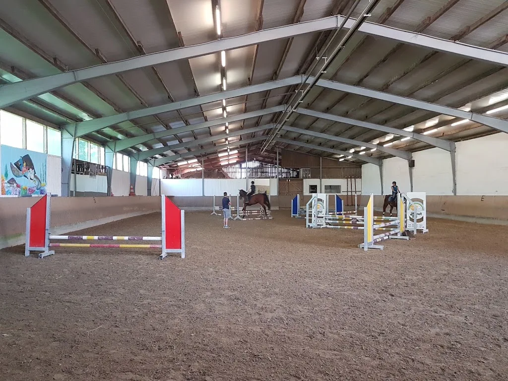 Hoher Reit- u. Fahrstall - photo 2
