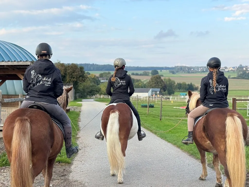 Die Reitschule für Kinder - Franziska Falk - photo 3