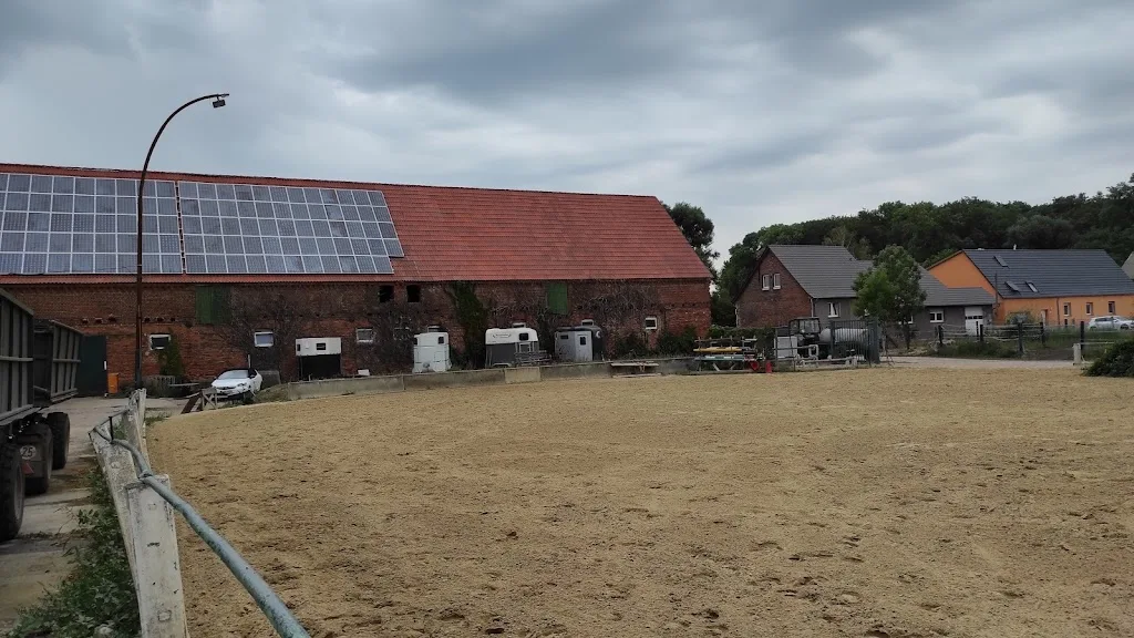 Pferdehof Gut Greppin - photo 2
