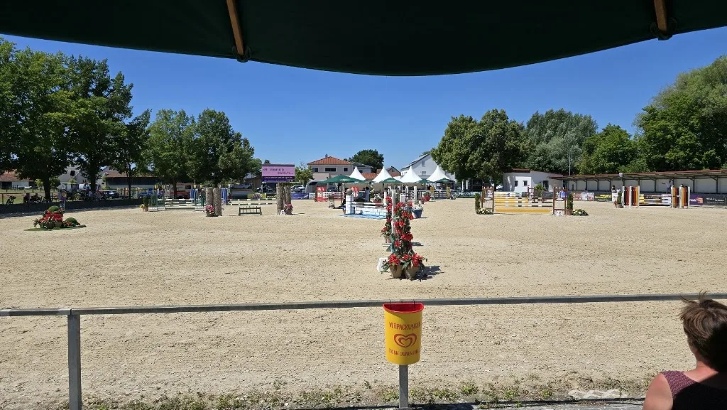 Reitanlage Schweiger - photo 1