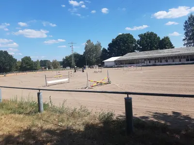 Melanie Bischoff - Centrum für Pferdesport GmbH