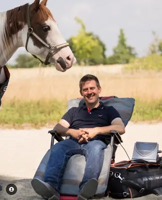 GLÜCK FÜR MENSCH & PFERD